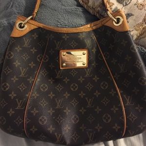 Louis Vuitton Galleria PM